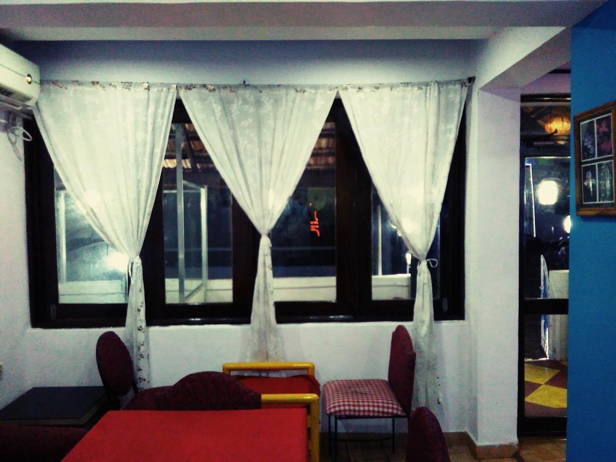 A Date With Me Boutique Hotel Bar @ Restaurant Candolim Buitenkant foto