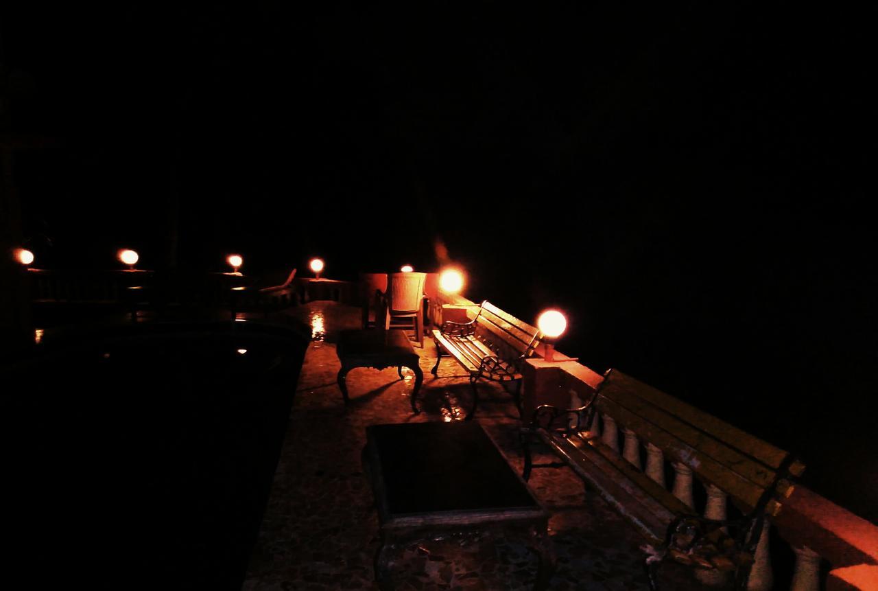 A Date With Me Boutique Hotel Bar @ Restaurant Candolim Buitenkant foto